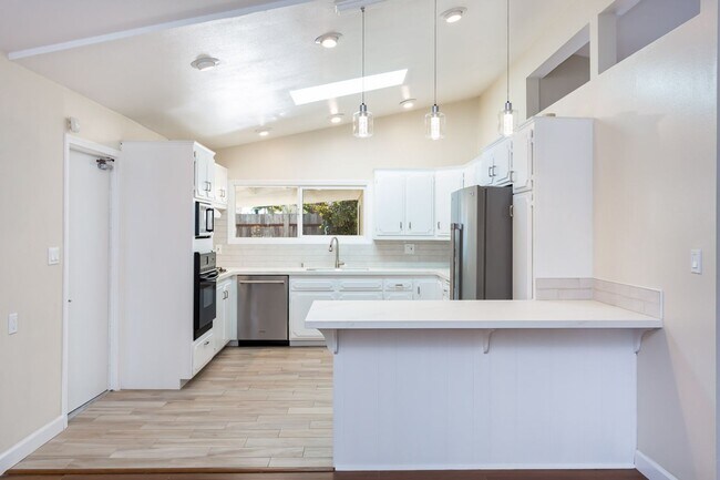 Photo - Newly updated Single-Story in Clairemont