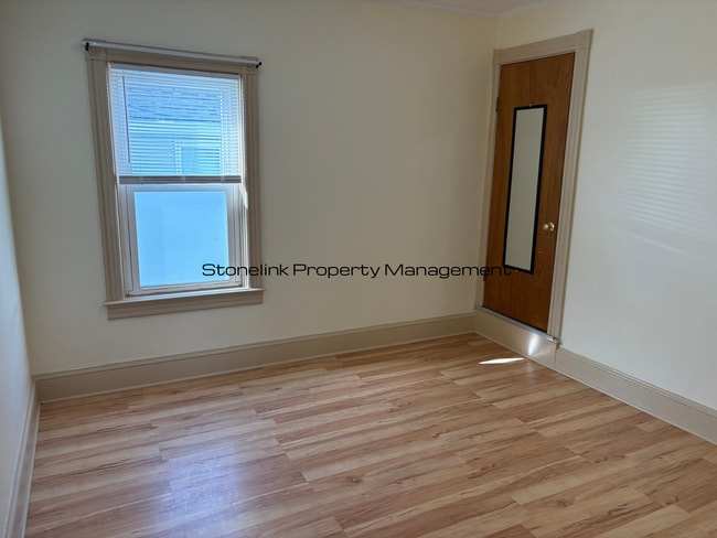 Photo - 70 Magill St Unit 2