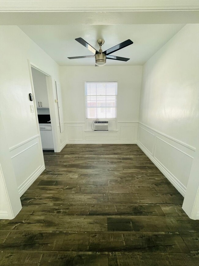 Photo - Dixon Delano Apartments