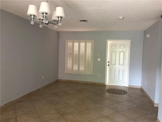 Photo - 4050 Eastridge Dr