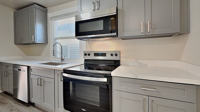 Photo - 718 S Yakima Ave Unit 720