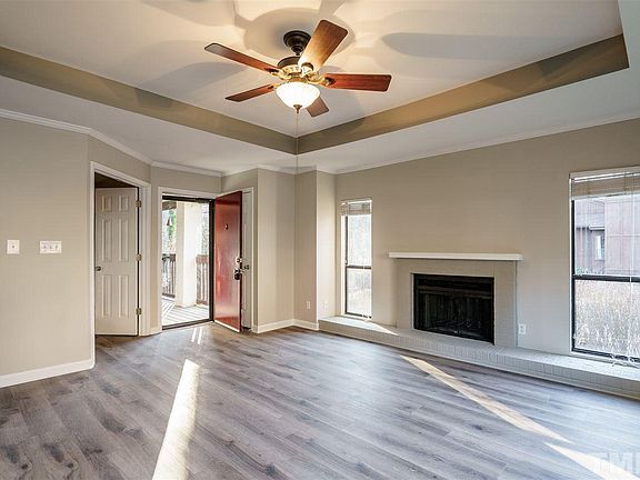 Living Room, 2nd BR door open - 622 New Kent Plz Unit 622