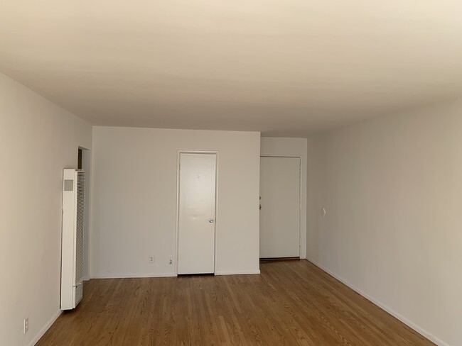 Photo - 11933 W Magnolia Blvd Unit 17
