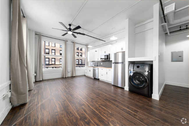 Building Photo - 7 S Howard St Unit 407 Rental