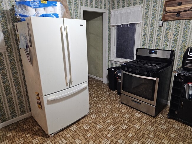 Photo - 1656 Hamburg Tpke