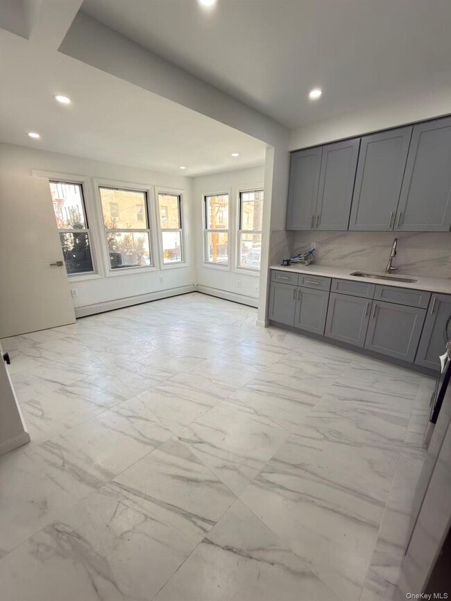 Photo - 41-46 Hampton St