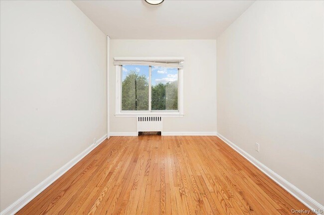 Photo - 42 Glen Rd