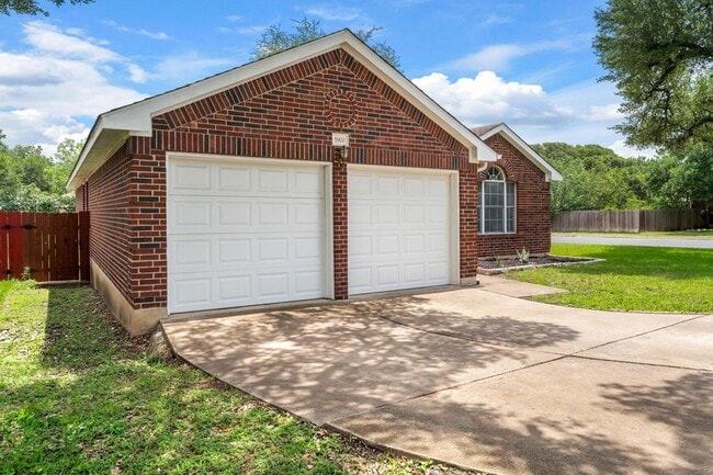 Photo - 5900 Taylorcrest Dr