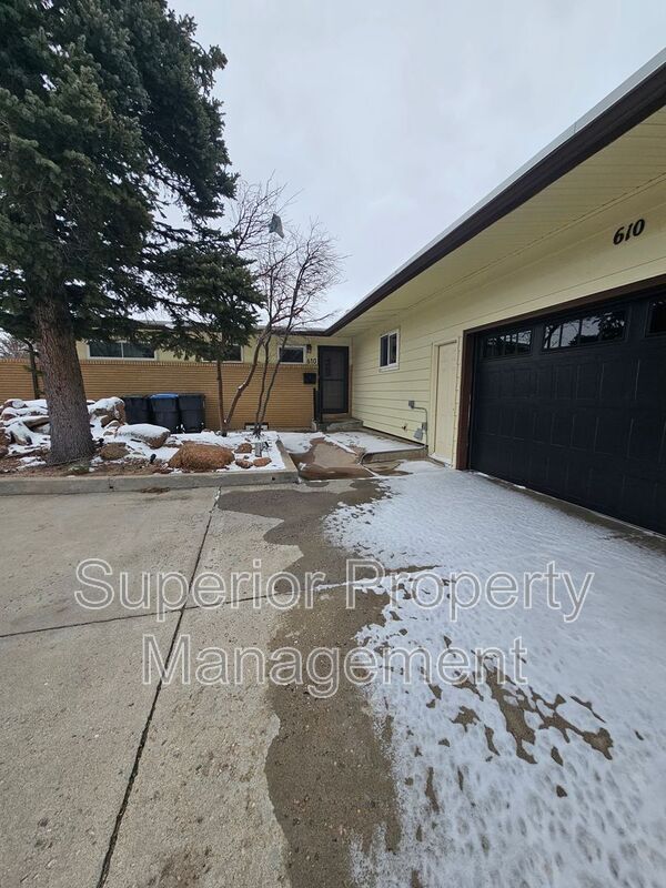 Photo - 610 Vista Ln