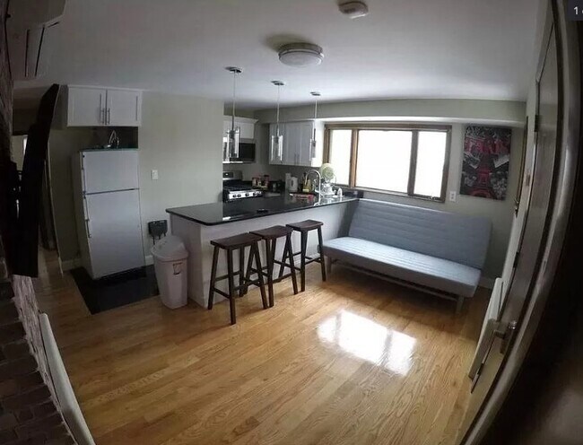 Photo - 235 Brookline St Unit 2