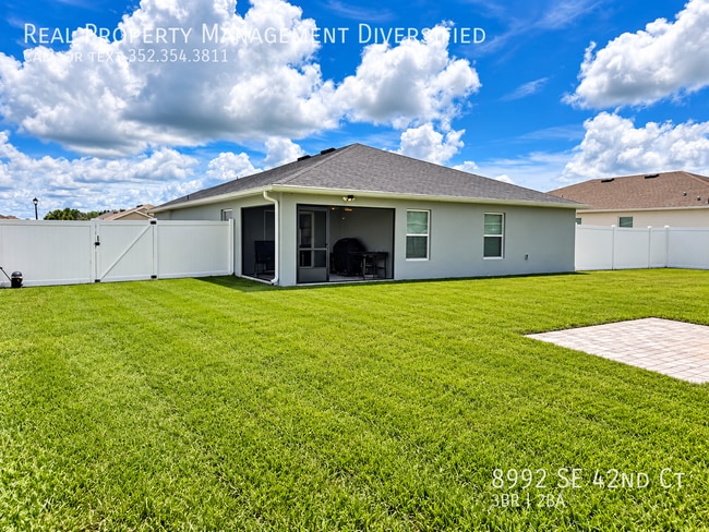 8992 SE 42nd Ct