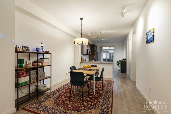 Photo - Comfortable 3 bed 2.5 bath Townhouse in the Heart of Fleetwood Unité 27