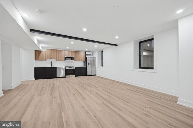 Building Photo - 808 N 3rd St Unit 16 Rental
