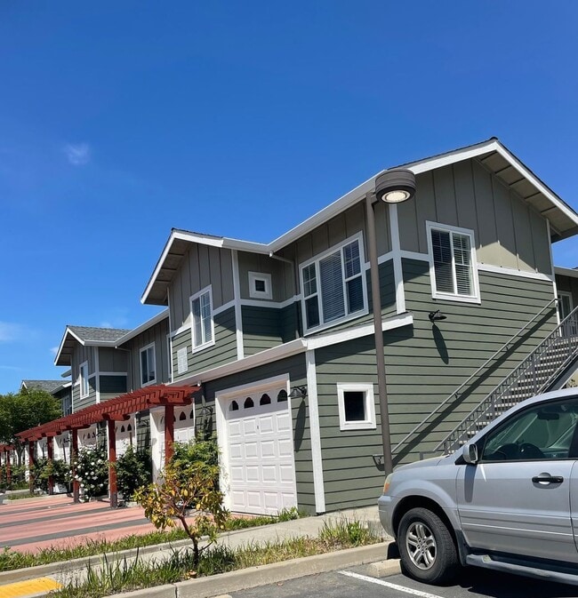 Beautiful North Davis 2bed/2 bath Upstairs... - Beautiful North Davis 2bed/2 bath Upstairs... House