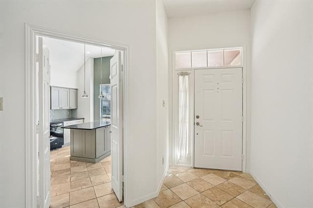 Photo - 401 Dakota Trail