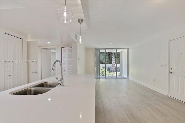 Photo - 3605 NE 207th St Condo Unit 3104