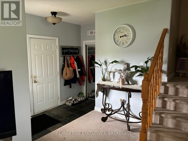Photo - 1872 Berrywood Crescent