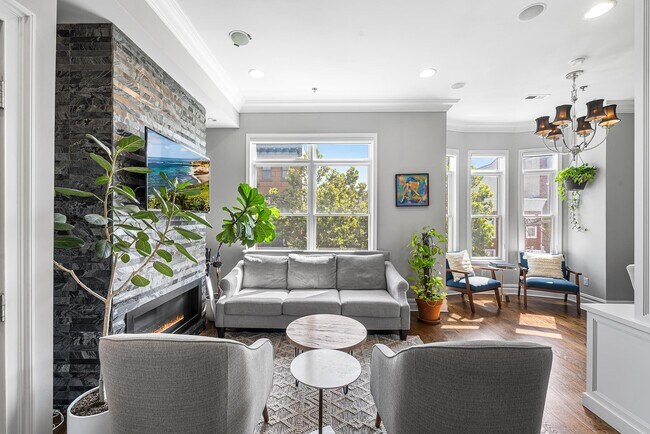 Photo - 128 Jackson St Unidad 4B