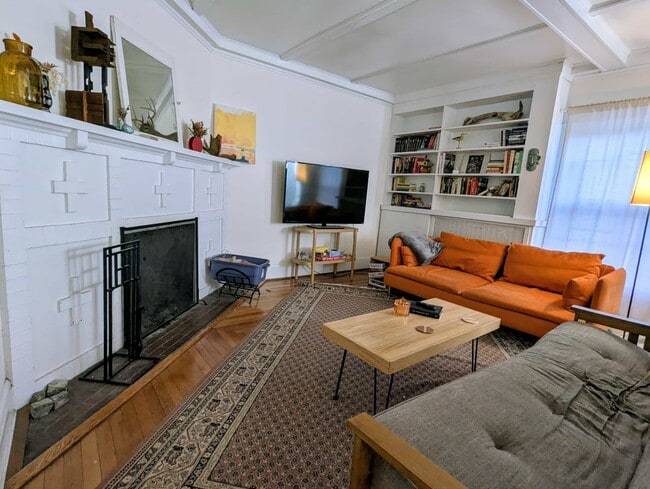 Photo - 136 Judd Falls Rd Unit 136