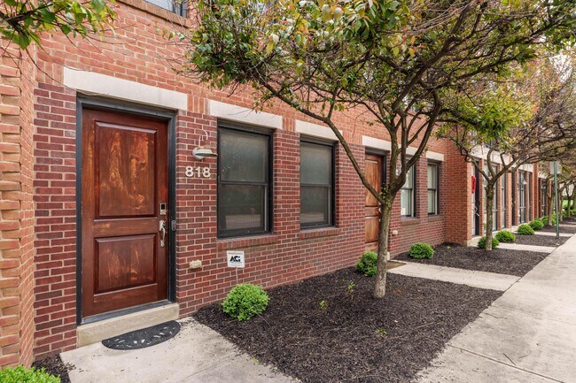 Photo - 818 N 4th St