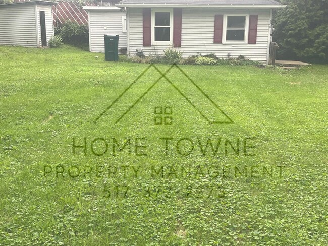 Photo - 600 W Hodge Ave