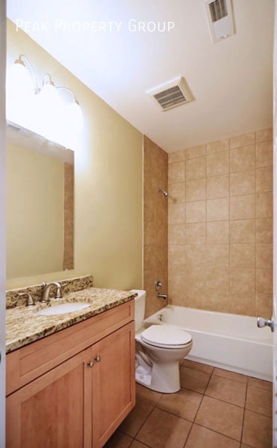 Photo - 1643 N Pearl St