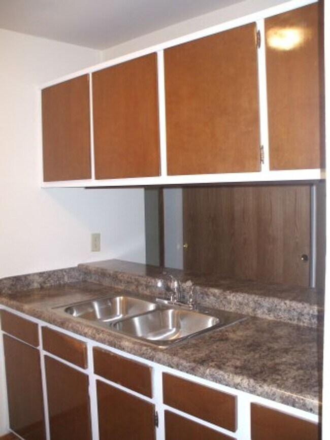 Photo - Apartment Homes of Wildwood Preserve in beautiful Oak Creek, WI