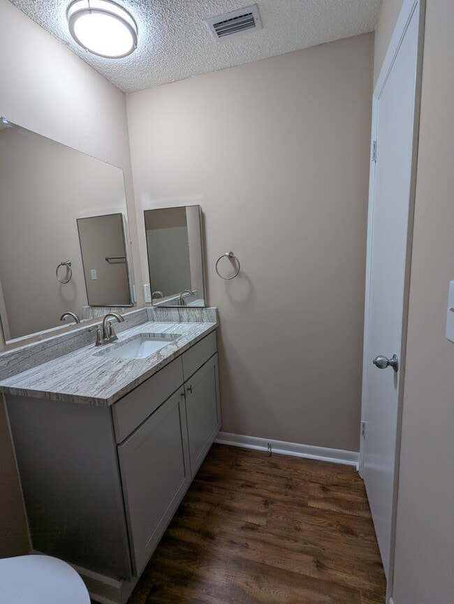 Photo - 6840 Blue Heron Blvd