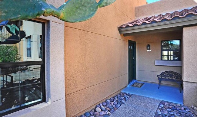 Campbell/Skyline- next to La Encantada! Be... - Campbell/Skyline- next to La Encantada! Be... Townhome