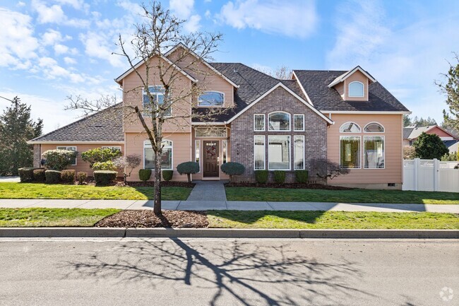 Building Photo - Stunning SE Gresham Home w/ Huge Bonus Room!