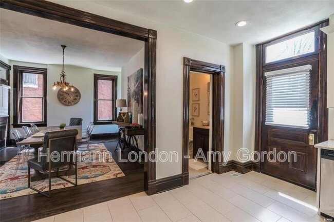 Photo - 3922 Castleman Ave