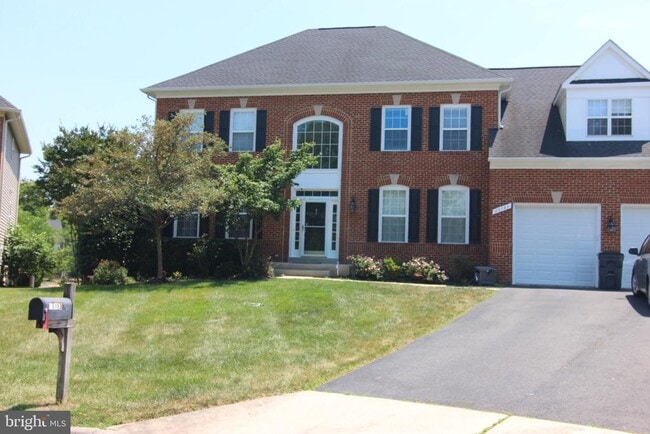 Photo - 25783 Fenian Ct