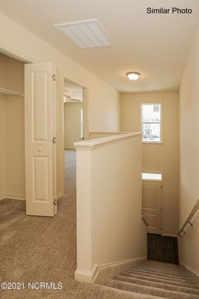 Photo - Townhome in Boyington W/GARAGE in Boyington Place!