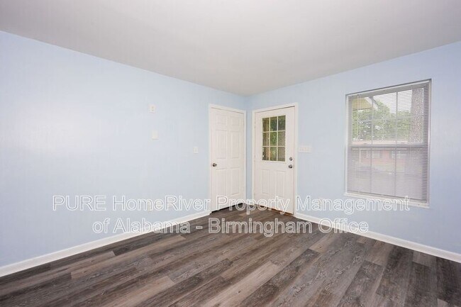 Photo - 621 Bell Ave