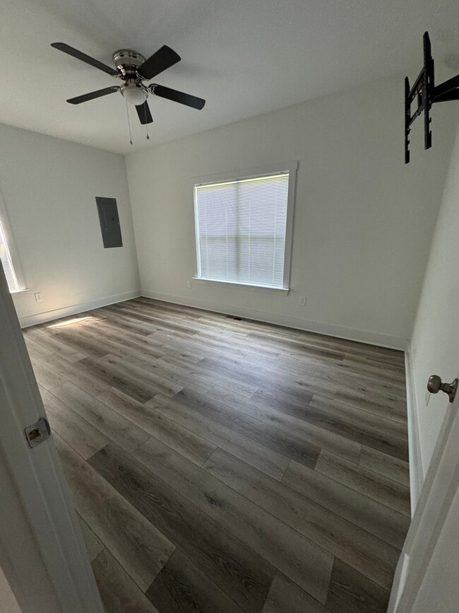 Photo - 7255 Mt Hope Rd