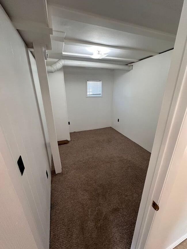 Photo - 6395 Lakeshore Rd Unit 6395-02