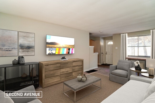 Photo - 216 Grove Rd