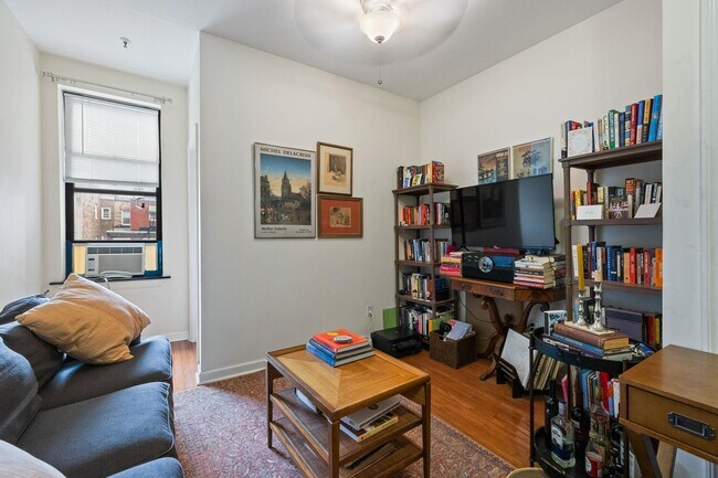 Photo - 817 Park Ave Unit 3L/5