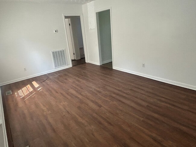 Photo - 4754 Trenton Dr Unit 4754 Trenton Dr B