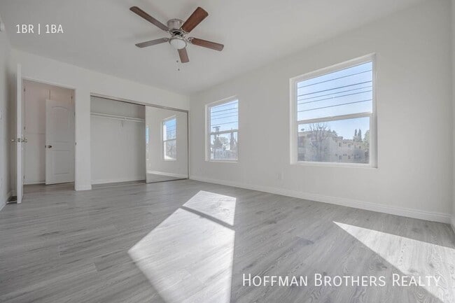 Photo - 13959 Vanowen St Unidad 6