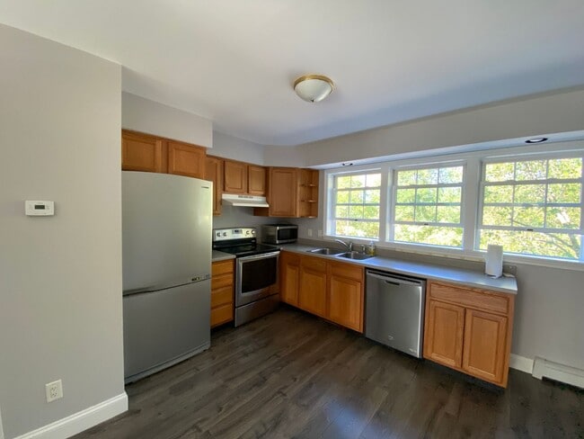 Photo - Beautiful Condo in Quiet Community in Manchester!