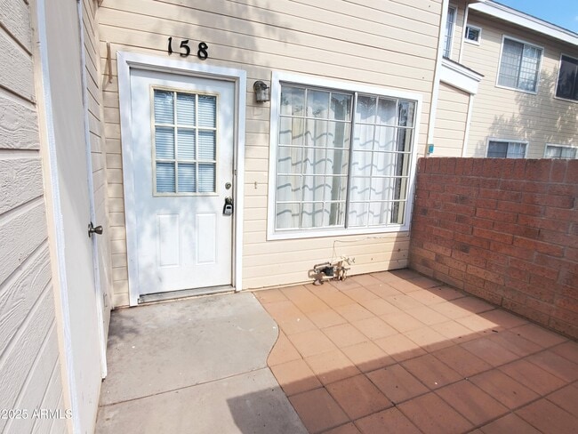 Photo - 625 S Westwood