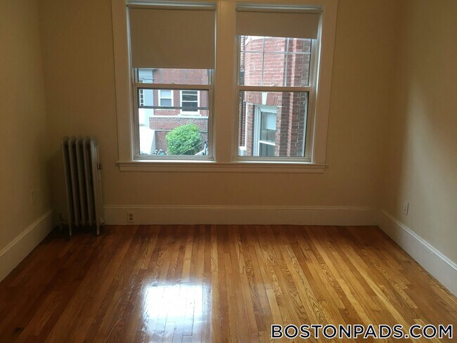 Photo - 157 Summer St Unit 7R