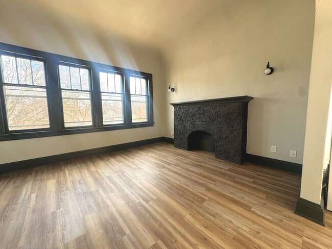 Photo - 2429-2431 S 34th St Unit 2431