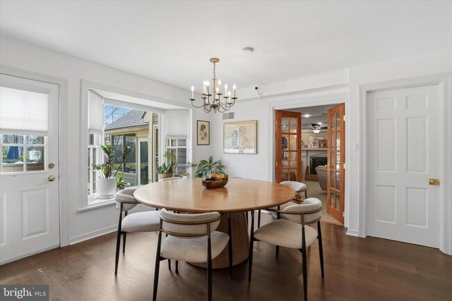 1551 Duxbury Ct