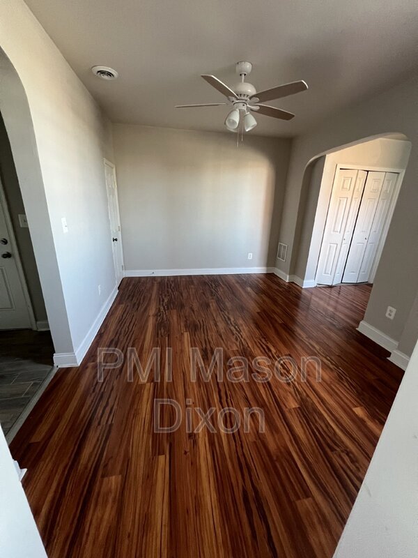 Photo - 2426 St Paul St Unit #2R