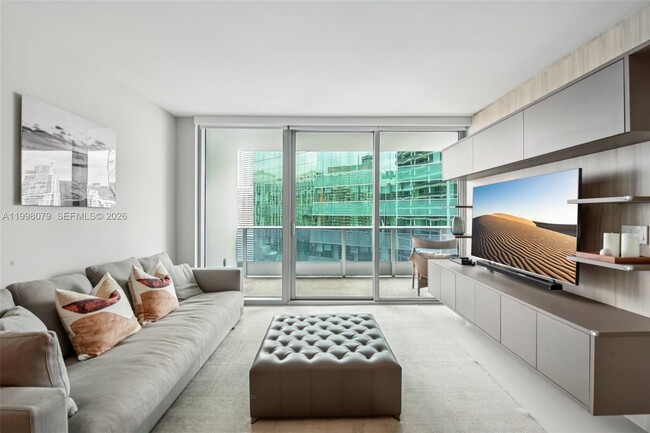 Building Photo - 200 Biscayne Blvd Way Unit 3113