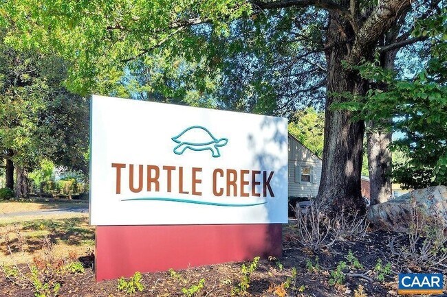 Building Photo - 122 Turtle Creek Rd Unit 2