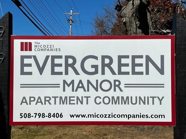 Evergreen Manor Apartments
