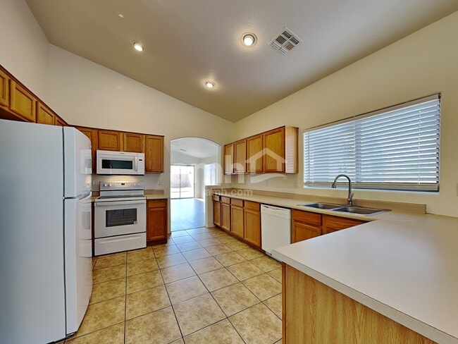 Photo - 2416 S 82nd Ave